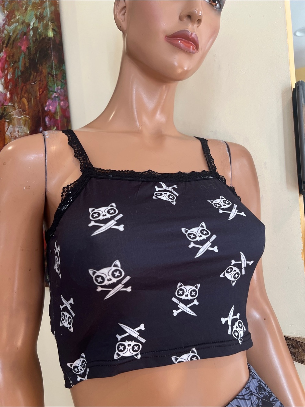 Black kitty cross bones S Cat Skull Crop Tank Top nwt